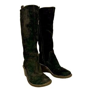 UGG Hartley Blac Suede Boots Size 10